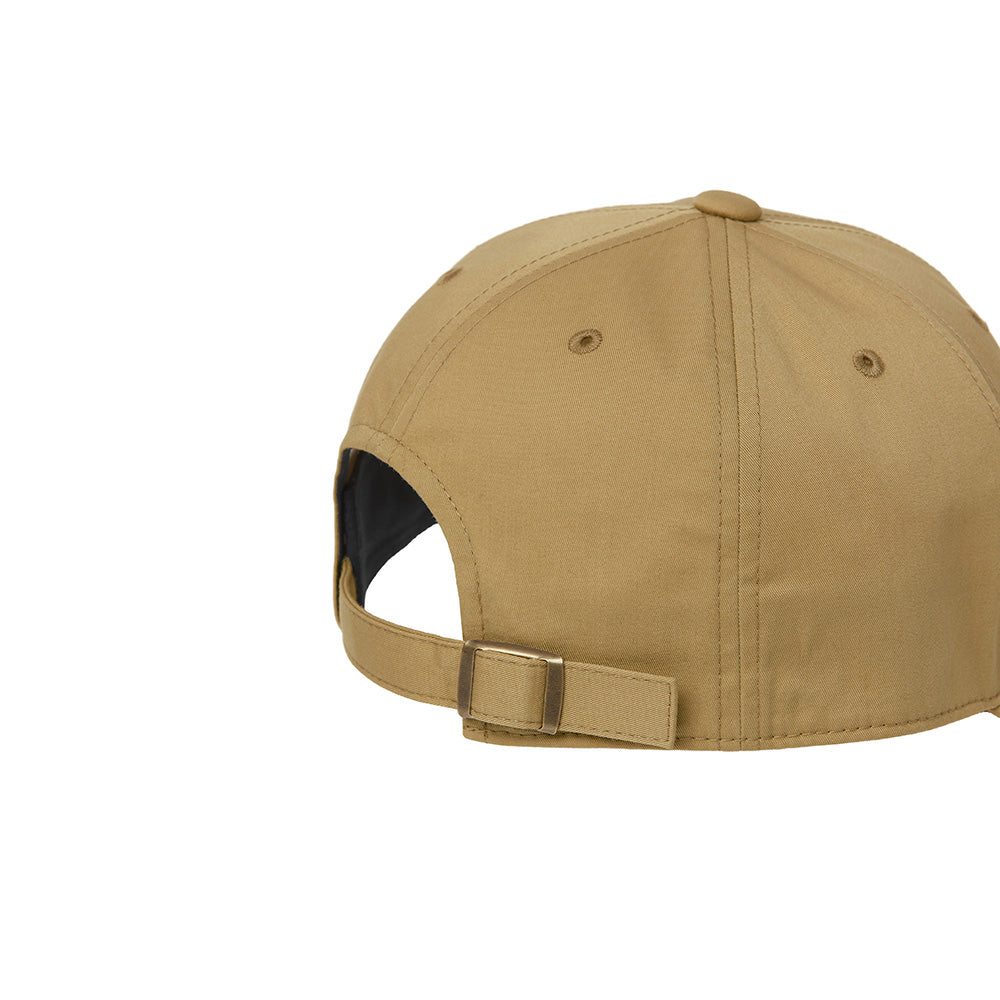 ベースボールキャップ